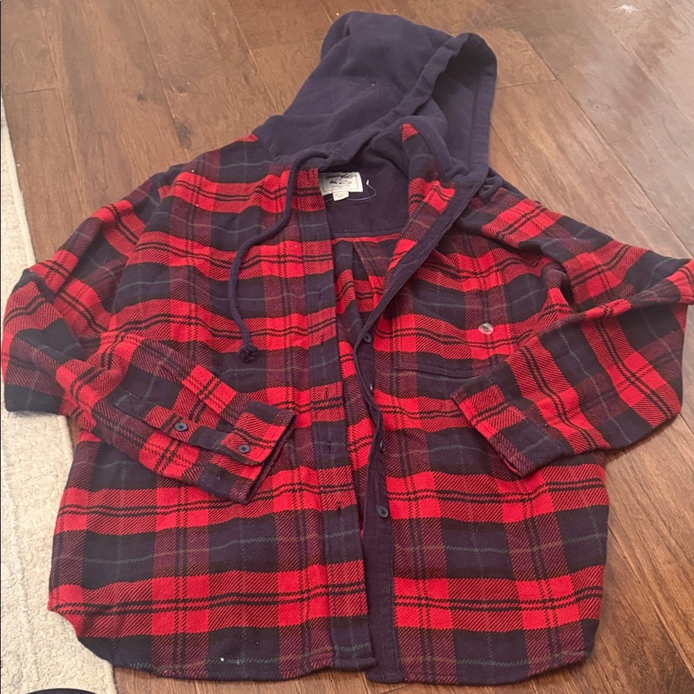 American Eagle Outfitters Red and Black Plaid Button Down Shirt